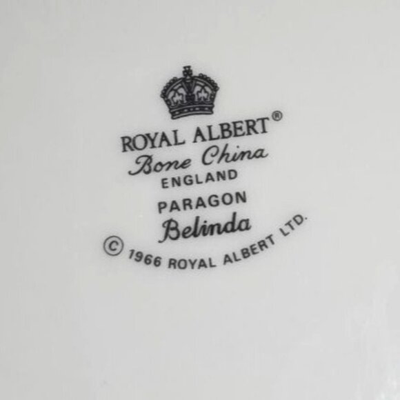 Vintage Tea Pot Royal Albert Belinda Bone China Floral 1966 England 7" - Picture 2 of 16